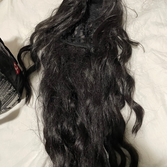 Wavy wig lace on top - Picture 6 of 6